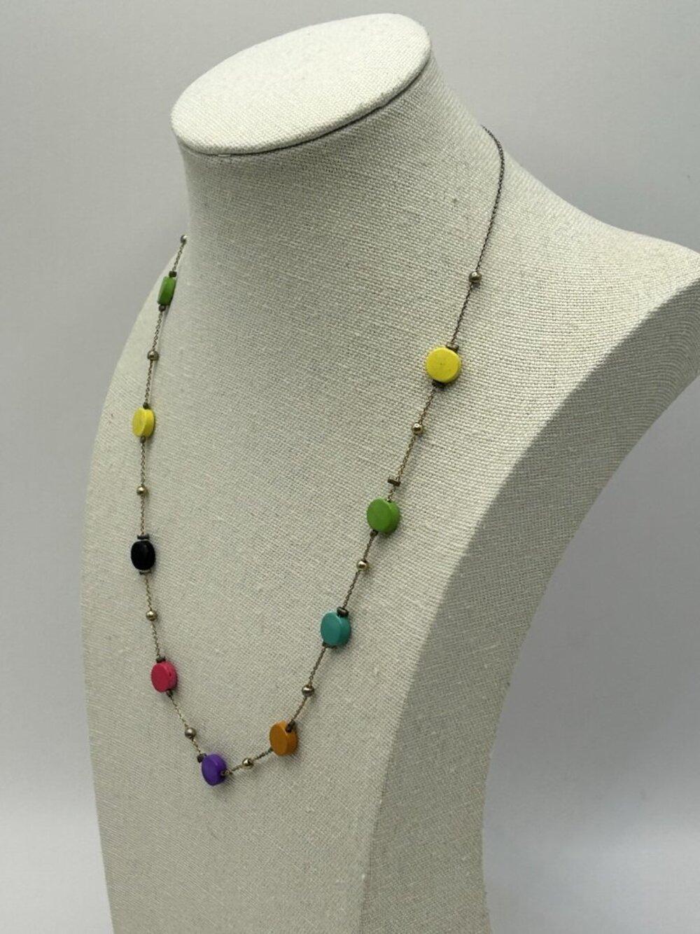 Vintage Colorful Painted Metal Bead Necklace Gold Tone Chain Boho Mod Retro Fun - Picture 10 of 16